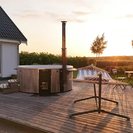 Sea View, Nature Plot And Wellness At Karlby Klint Σπίτι διακοπών *