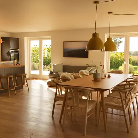 Semesterbostad Sea View, Nature Plot And Wellness At Karlby Klint Stokkebro